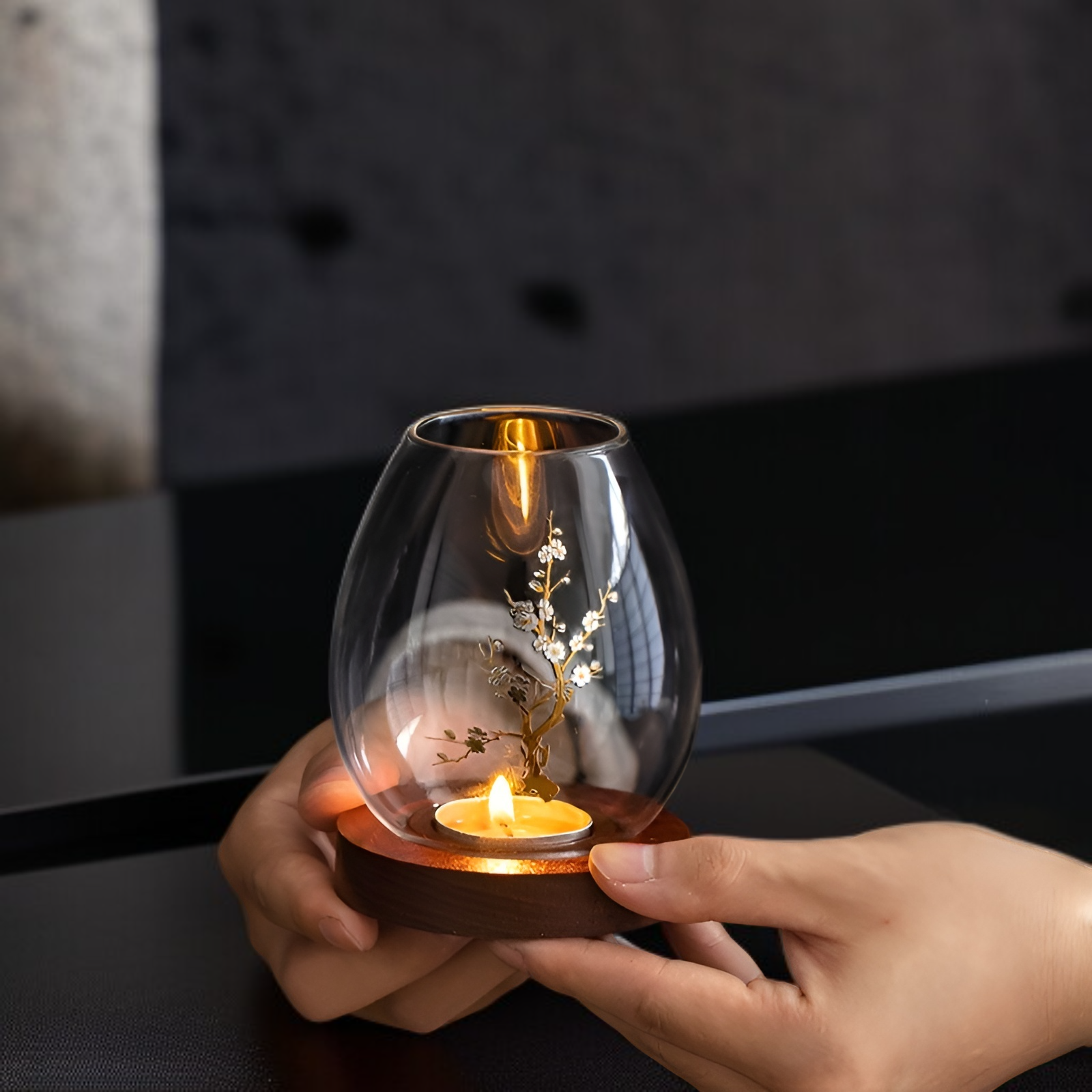 Transparente Kerzenhalter aus Glas