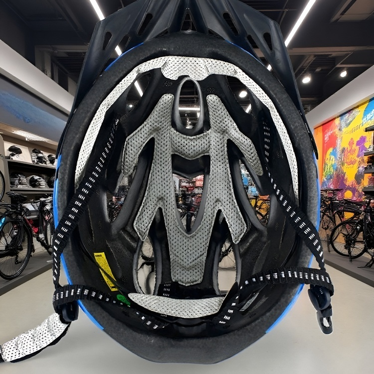 Bicicleta plegable para ciclismo al aire libre con cabezal resistente a los golpes.