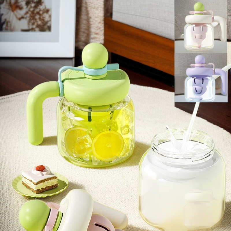 كوب ماء زجاجي كبير الحجم للنساء مع مصاصة للاستخدام في المكتب والطاولة