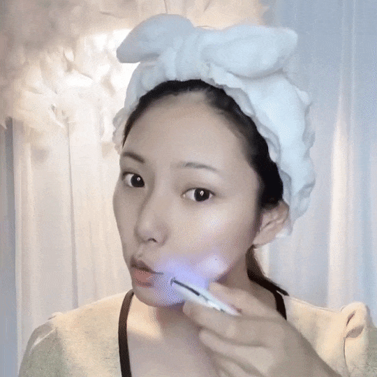 【フェイスリフト】電動美顔器