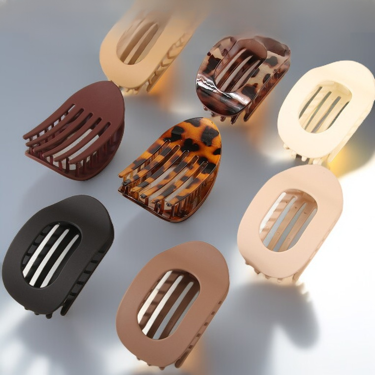 平らな楕円形のヘアクリップ