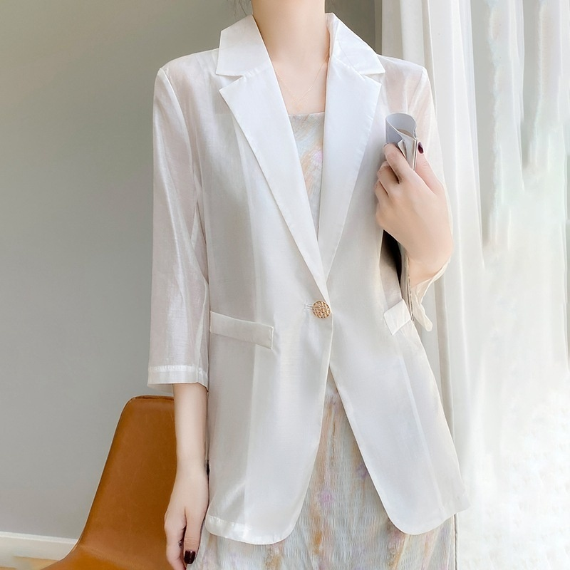 レディース無地ショート丈スーツ