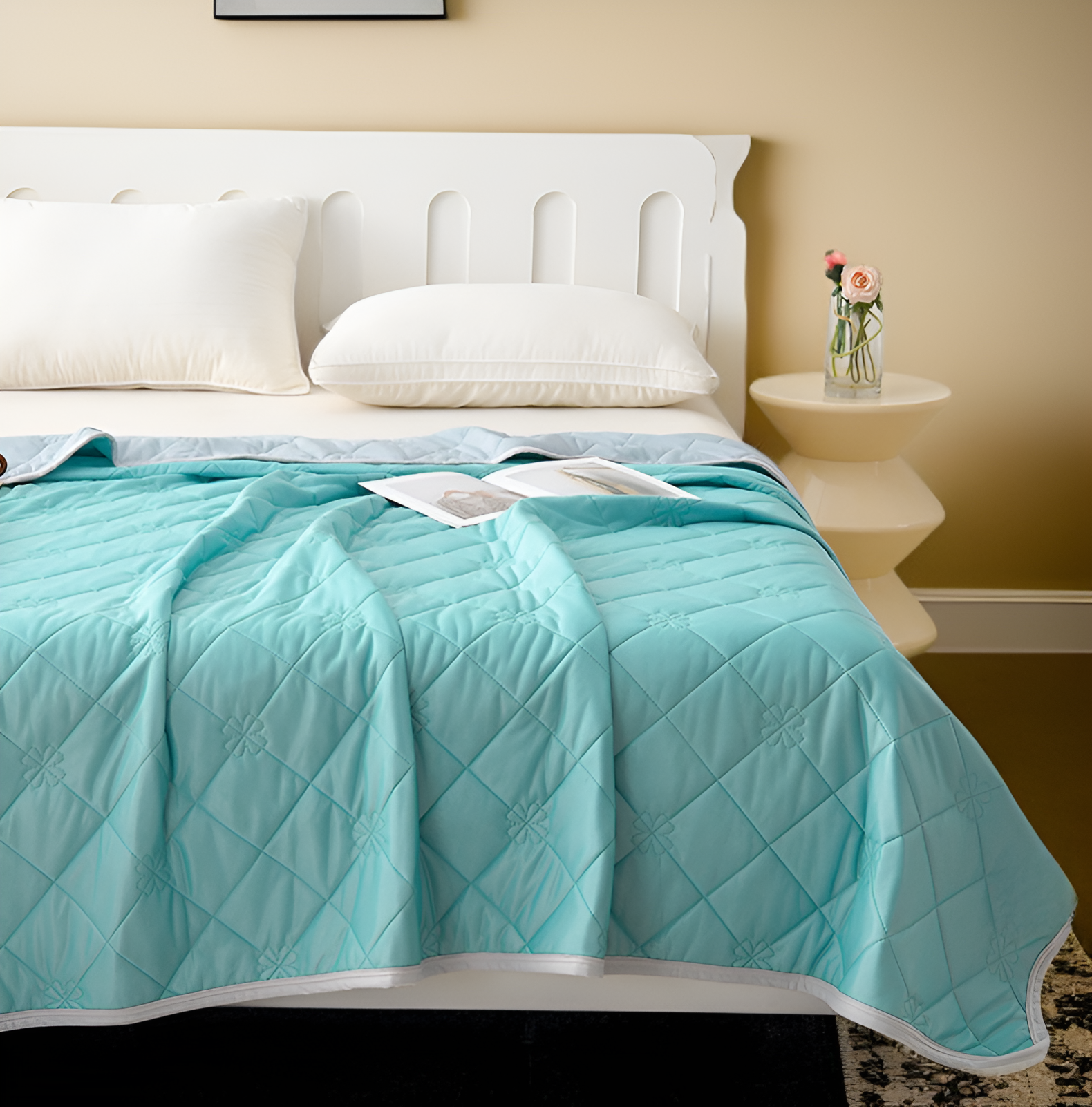 軽量で通気性の良い春秋用掛け布団