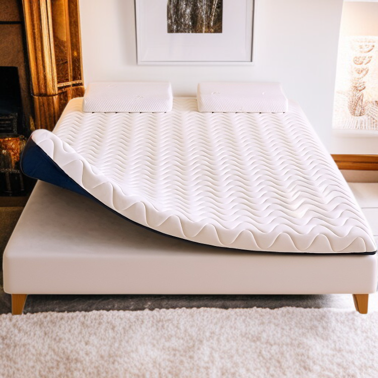 최신 기술 적용된 매트리스 측면