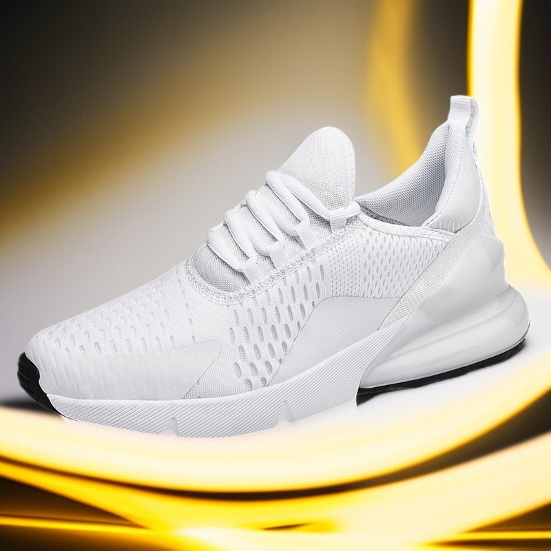 通気性のあるランニングシューズ