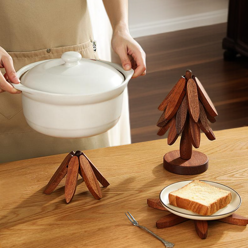 熱い鍋を置いても安心な断熱ウッドパッド