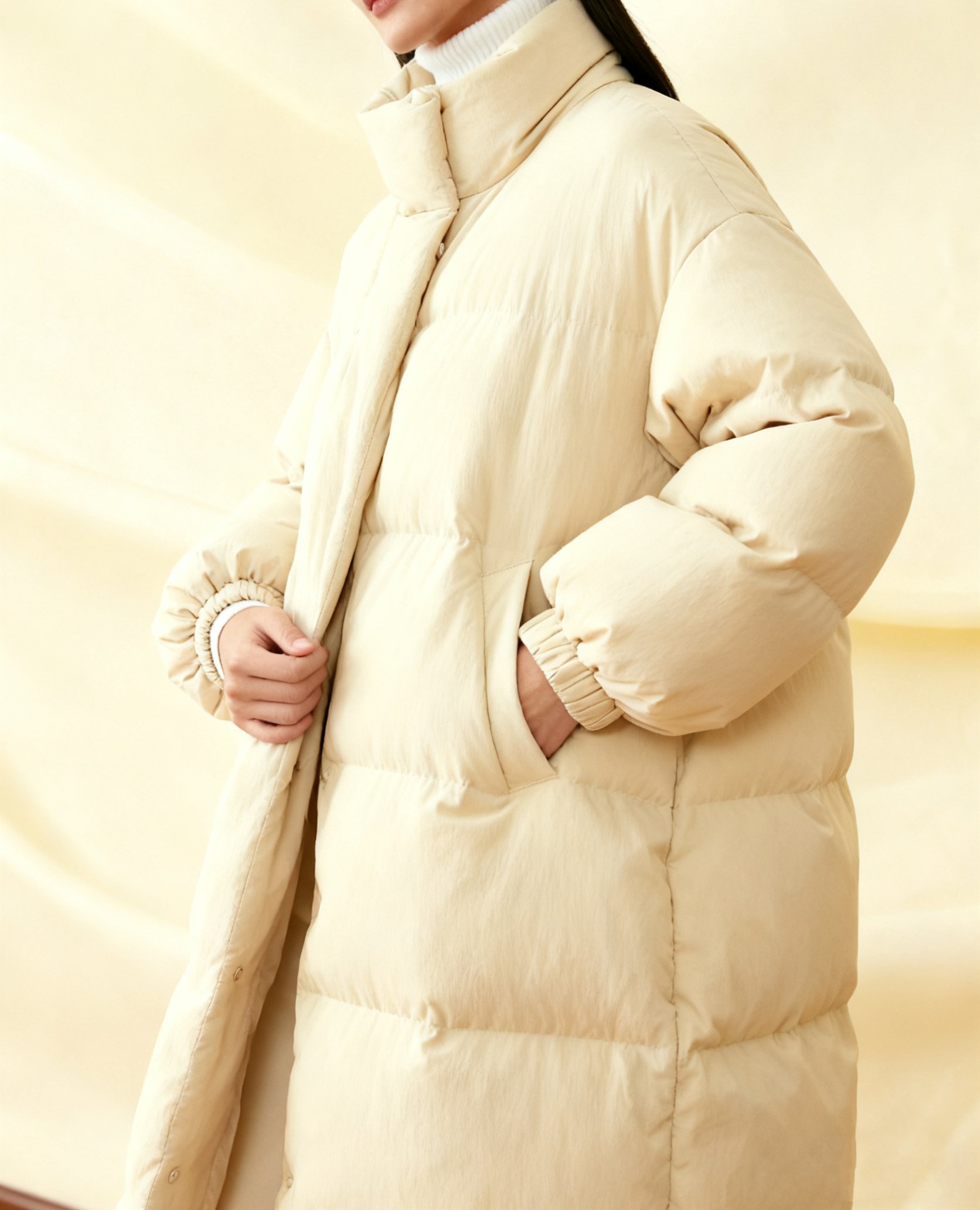 따뜻한 경량 다운코트 디테일