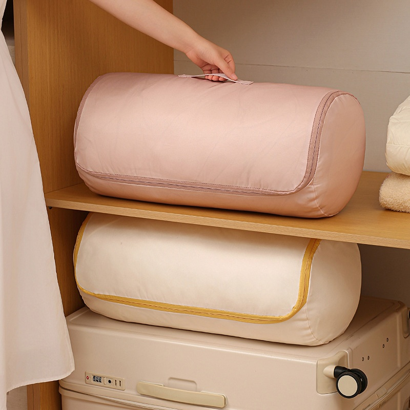 Sac à couette cylindrique compressible