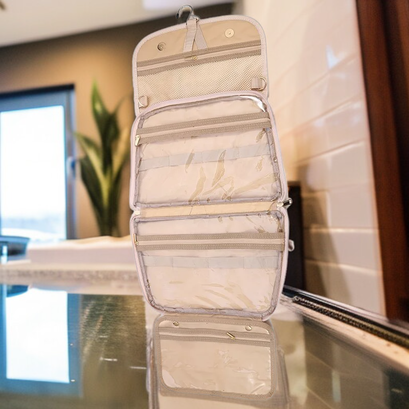 フック付き旅行用トイレタリーバッグ