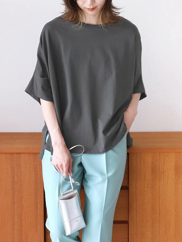 Monolly 裾スリット入りトップス