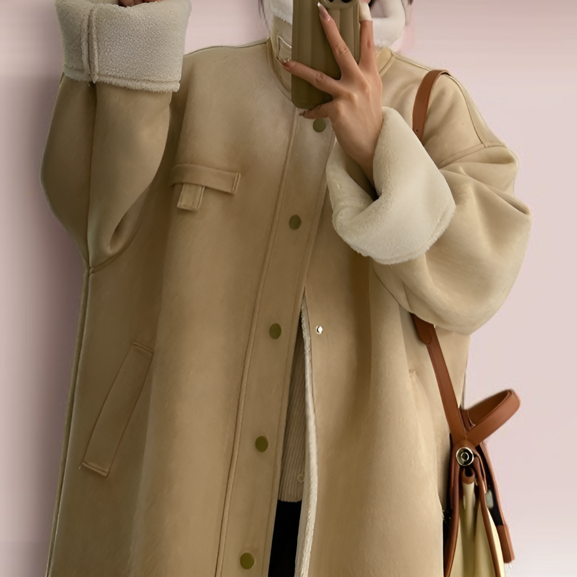 冬にぴったりの暖かいレディースコート