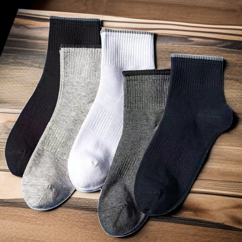 Sporty Casual Crew Socks 
