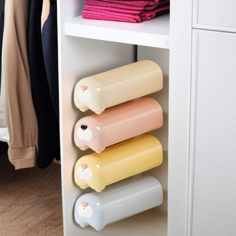 大容量ワードローブ仕切り収納アーティファクト