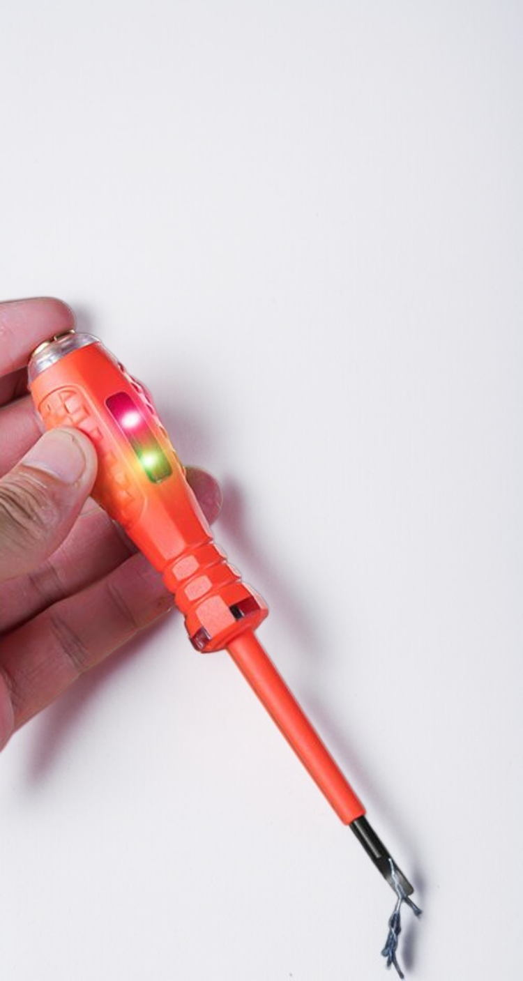 고정밀 센서로 정확한 전기 검사