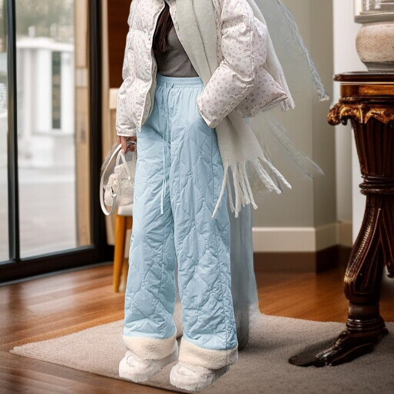 일자핏 디자인의 따뜻한 면 팬츠