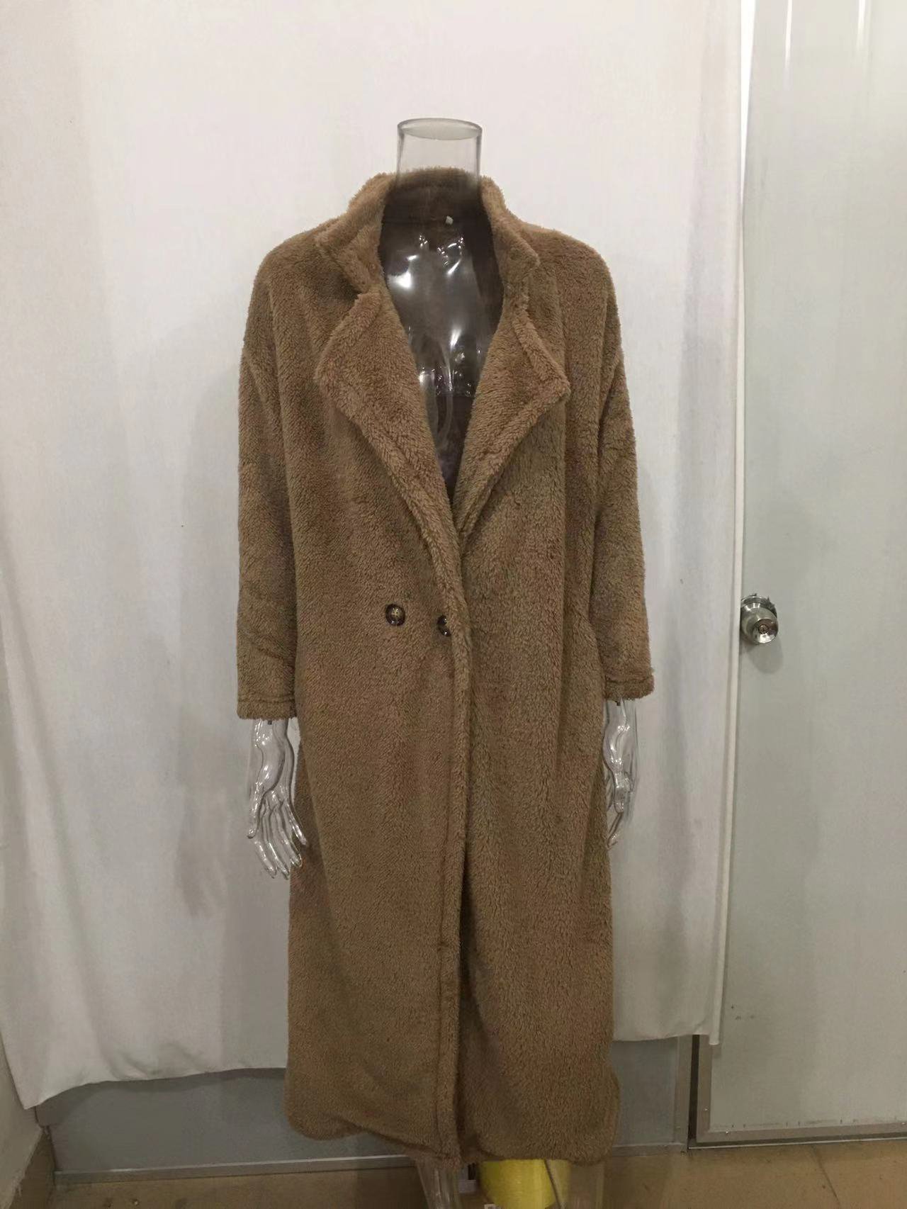 極厚の両面ベルベットラペルコート