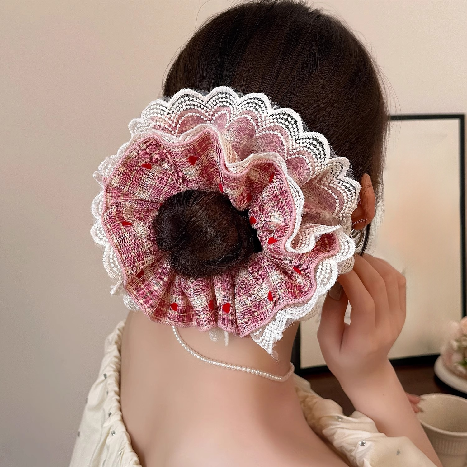 蕾絲蝴蝶結大腸圈髮飾