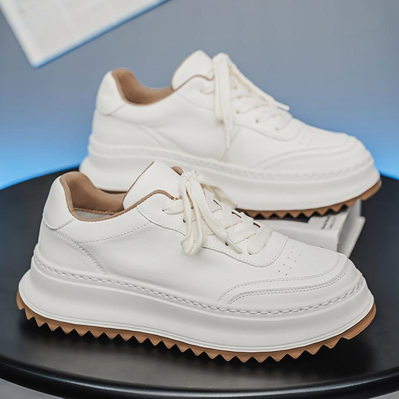 高級メンズヴィンテージホースレザーカジュアルシューズ 厚底通気性スニーカー