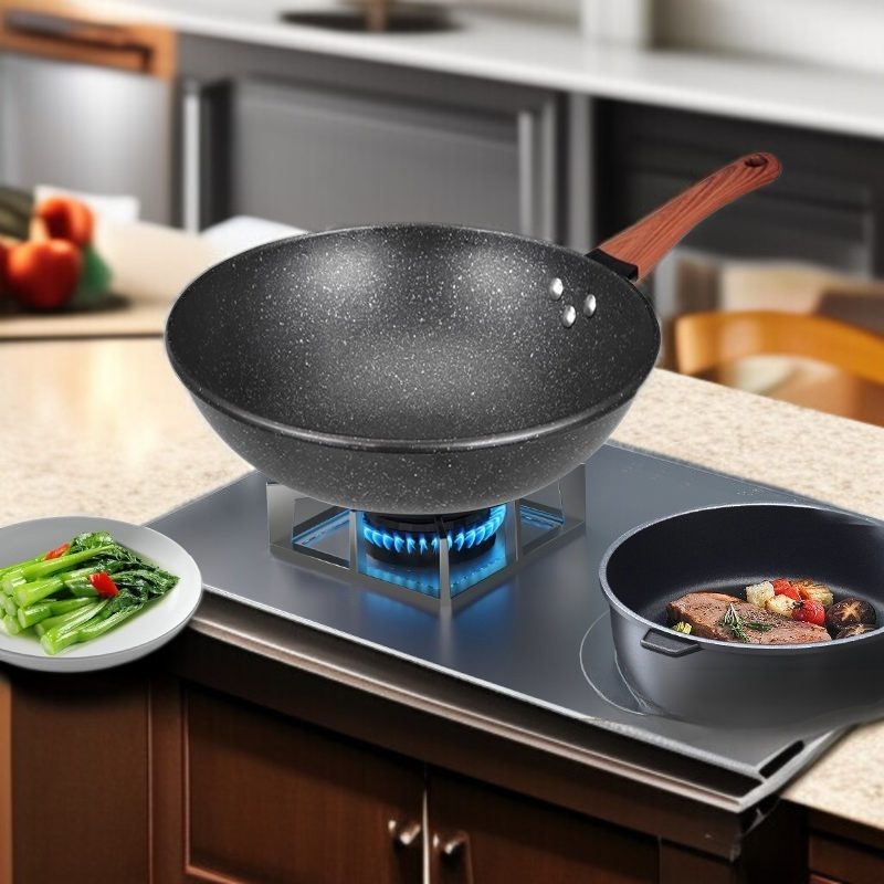 Smoke-Free Wooden Handle Frying Pan