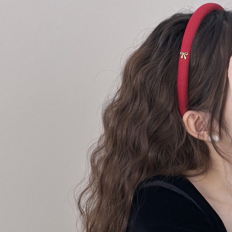 Advanced headband with fashionable bow
