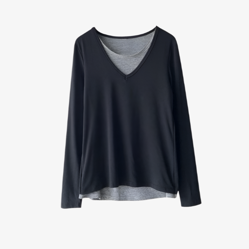 トレンド感あるフェイクツーピーストップス