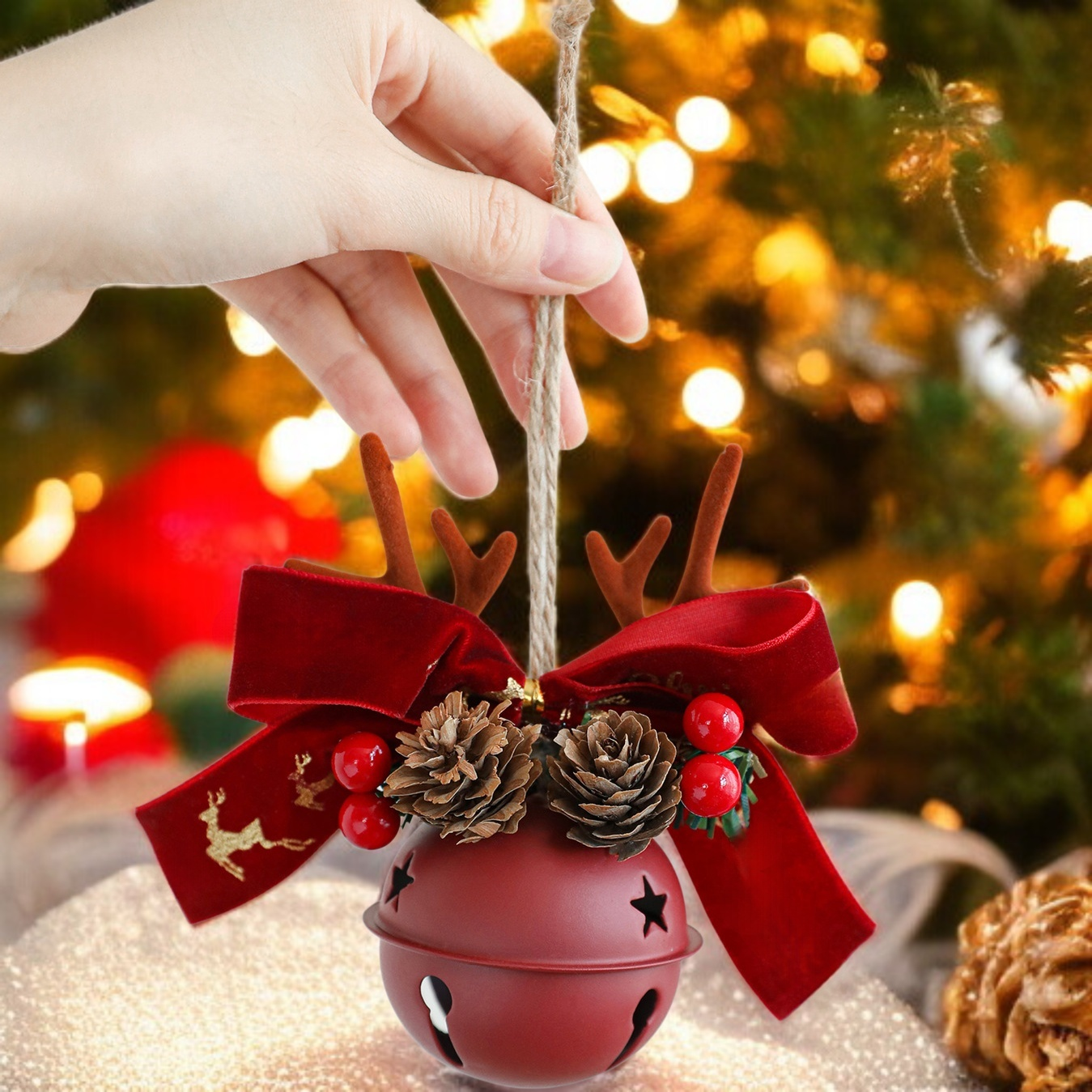 겨울 감성 인테리어 소품 솔방울 리본