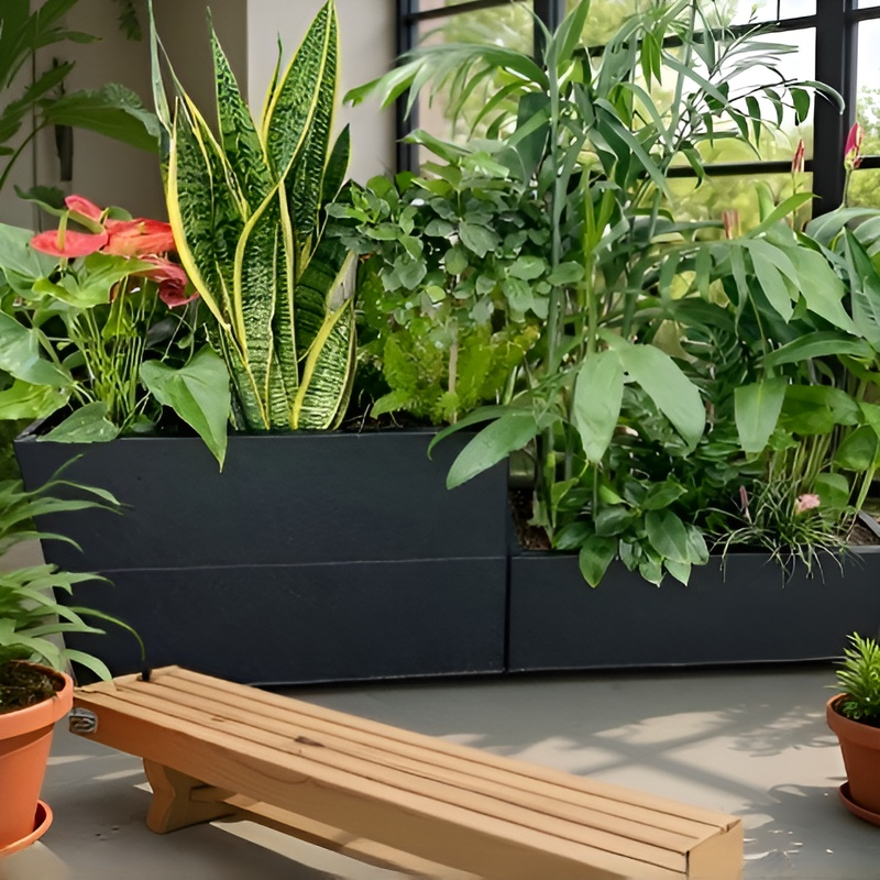 Metalowe doniczki ogrodowe