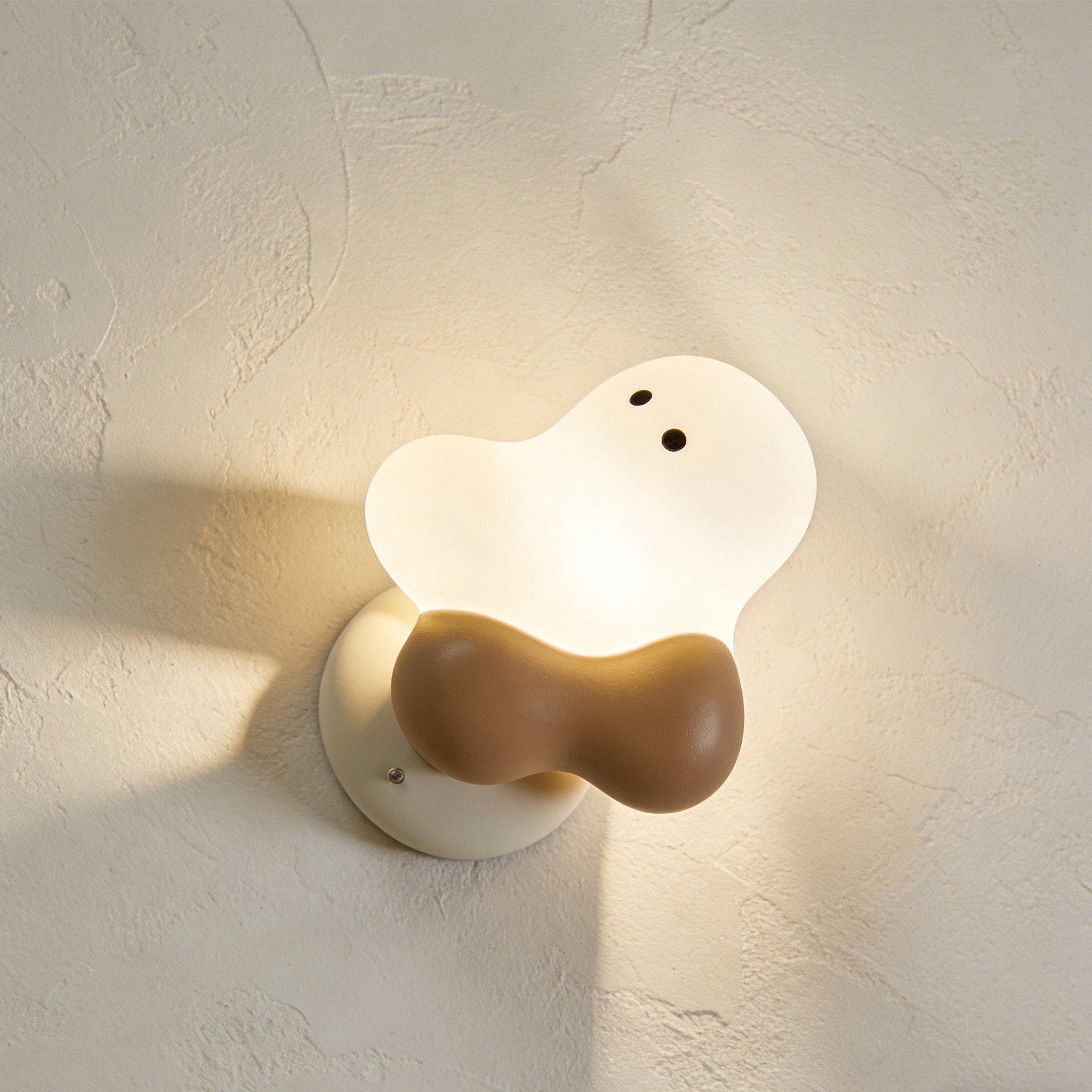 Wall Mounted Lamp 3-Pack modern design installed in living room