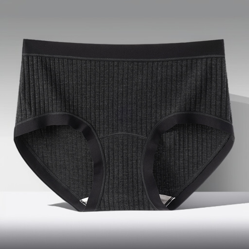Hypoallergenic women's silk cotton blend underwear