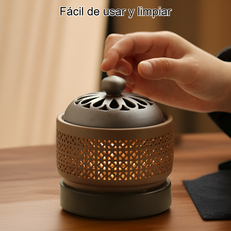 Detalle del quemador de aroma en ambiente moderno