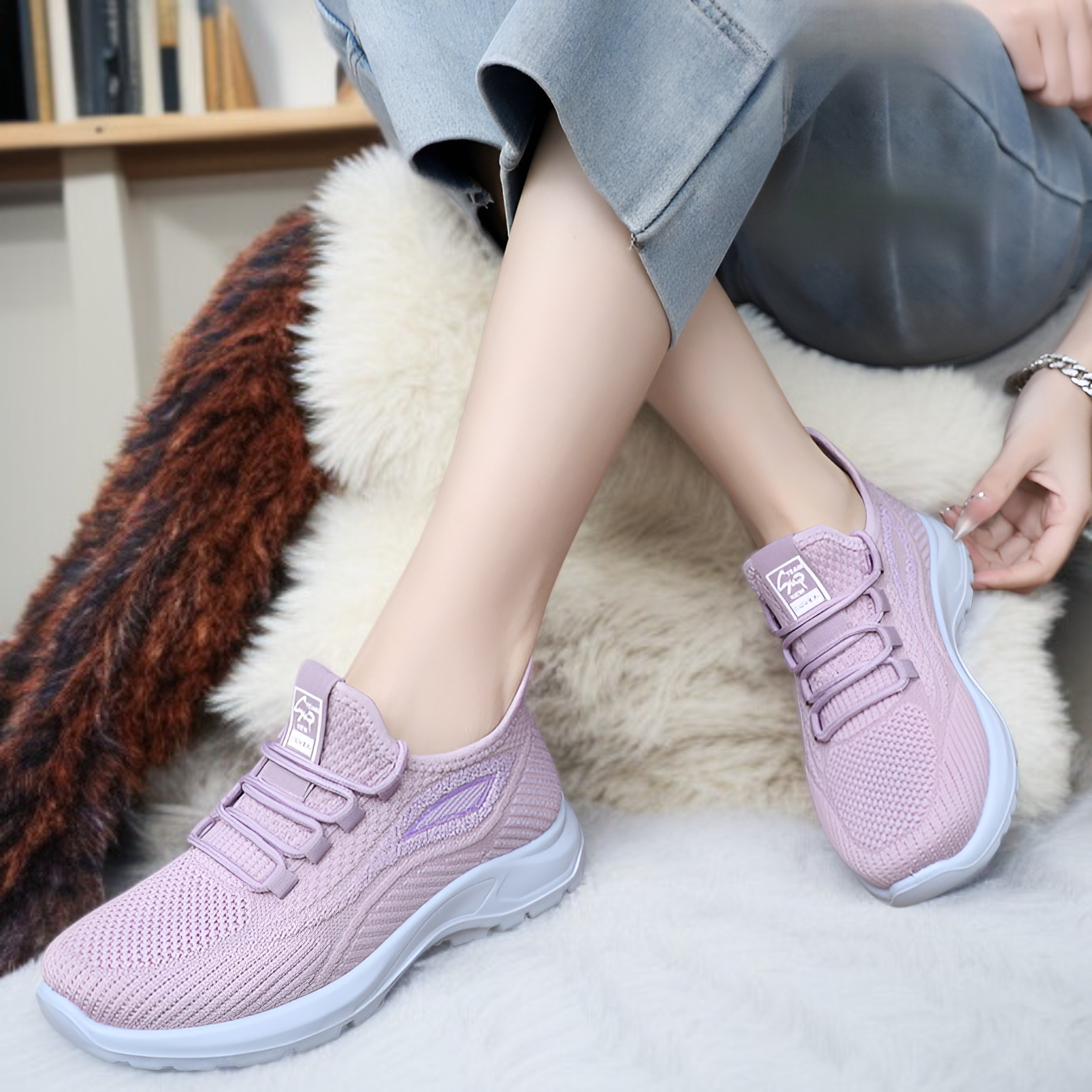 春の新作レディースシューズ通気性カジュアルシューズ軽くて快適なウォーキングシューズ中高年ママシューズスポーツカジュアルシューズ