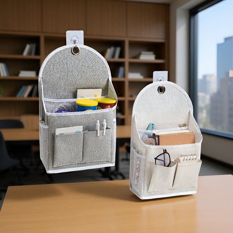  Wieszak na ścianę z torbą z lnu