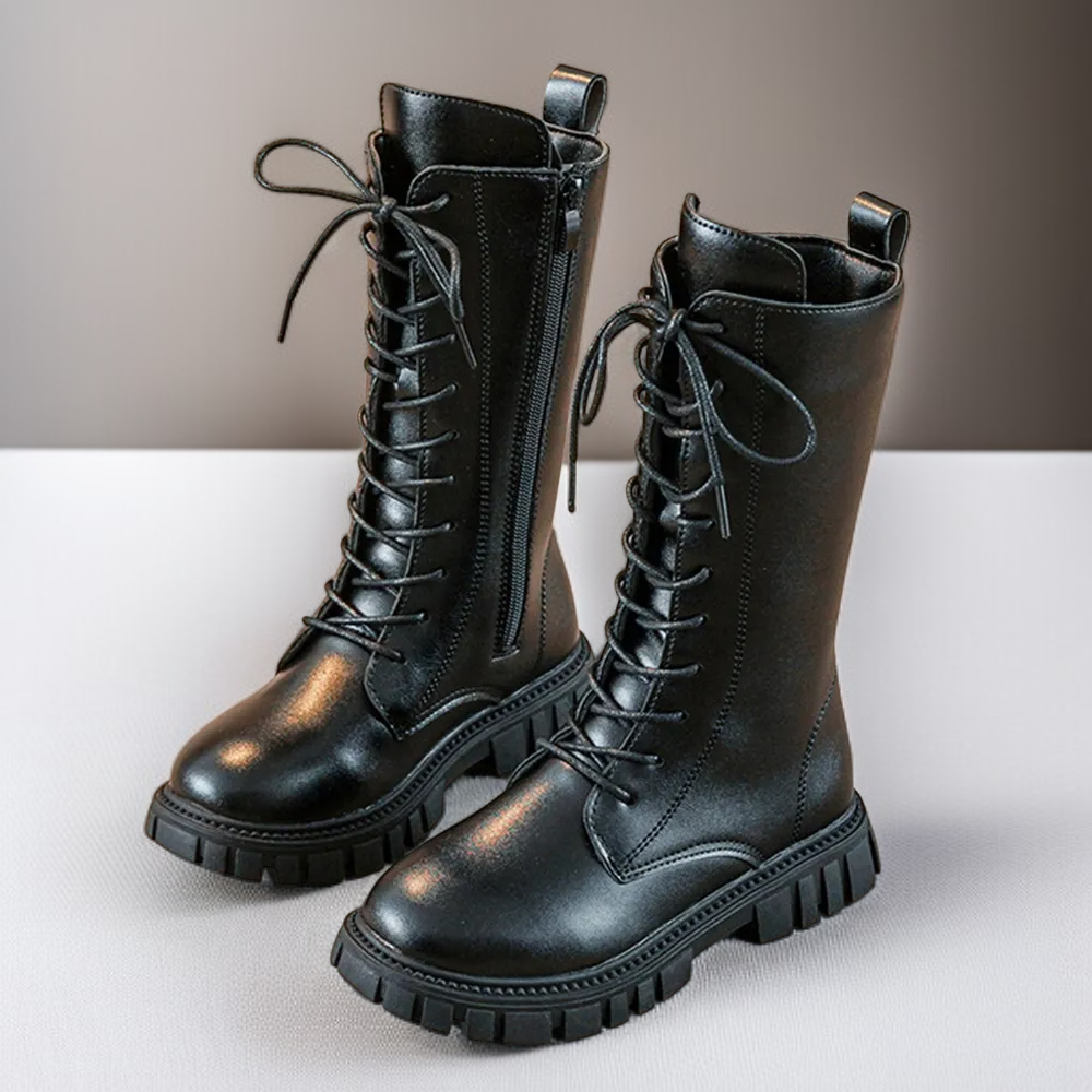 レザーブーツ、K-POP、デビルガールグループのハイブーツ、ドクターマーチンブーツ