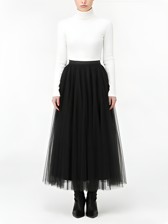 Bodenlanger, figurformender Tüllrock