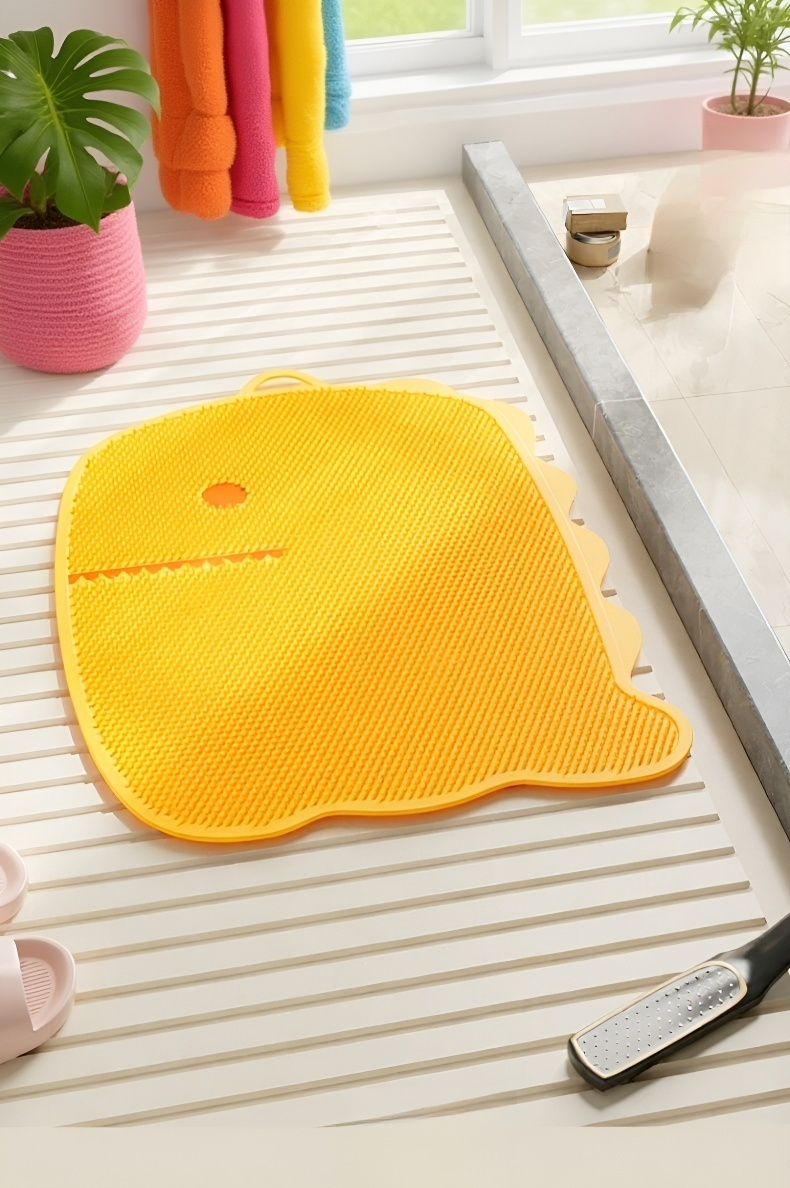 Dinosaurier foot mat placed in living room for daily use