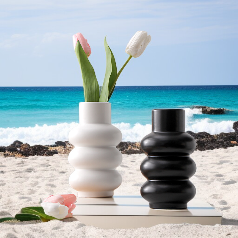 แจกันเซรามิก