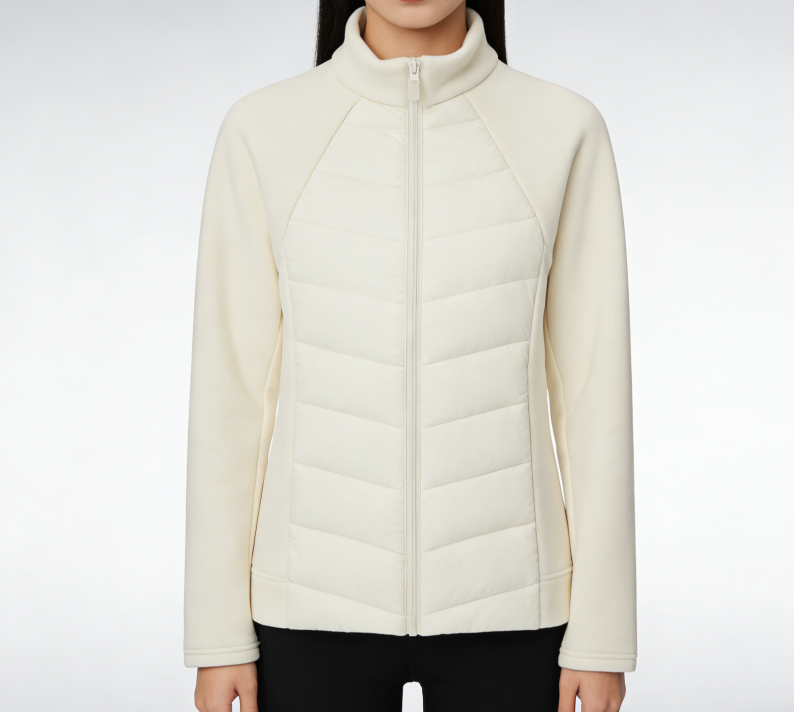 세련된 여성용 면 코트 전신 이미지