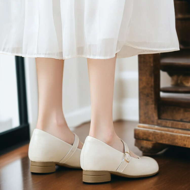 フェアリースタイルの上品なメリージェーンシューズ（女性用）2025年秋新作、シングルストラップのラウンドトゥシューズ（スカート付き）