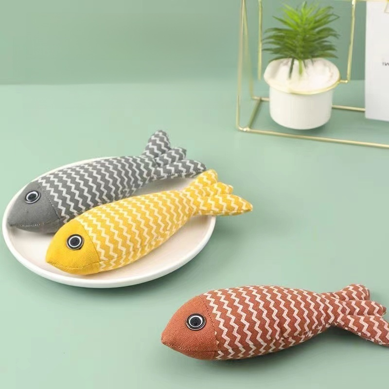 Katzenminze-Fischspielzeug