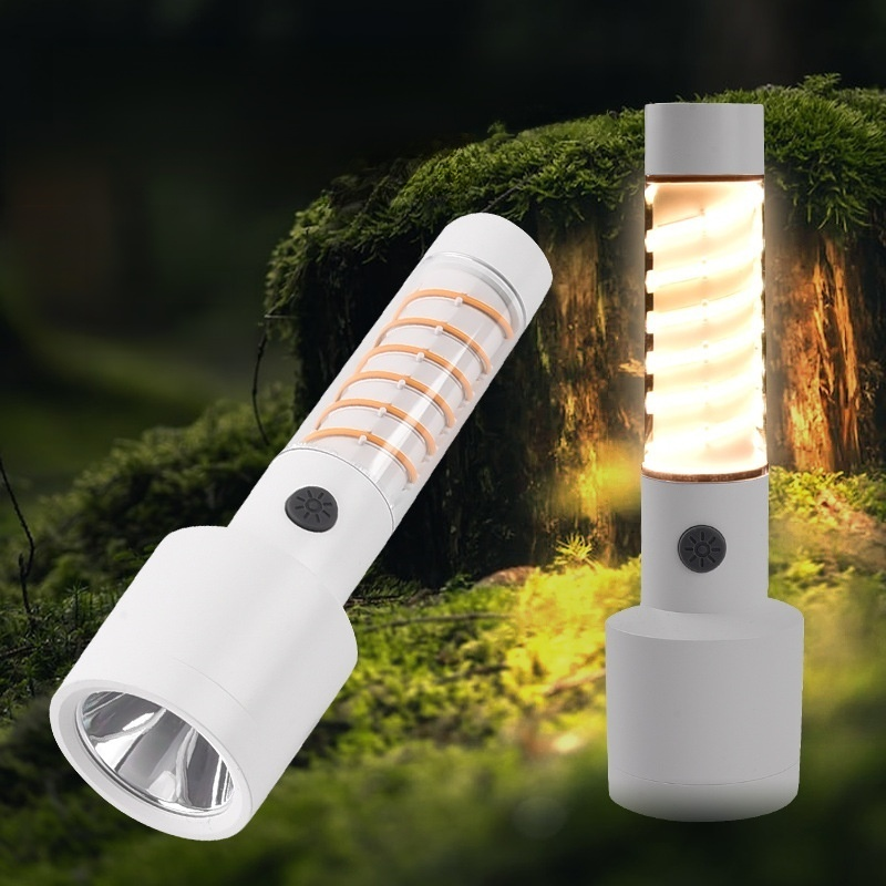 アウトドアキャンプ用懐中電灯