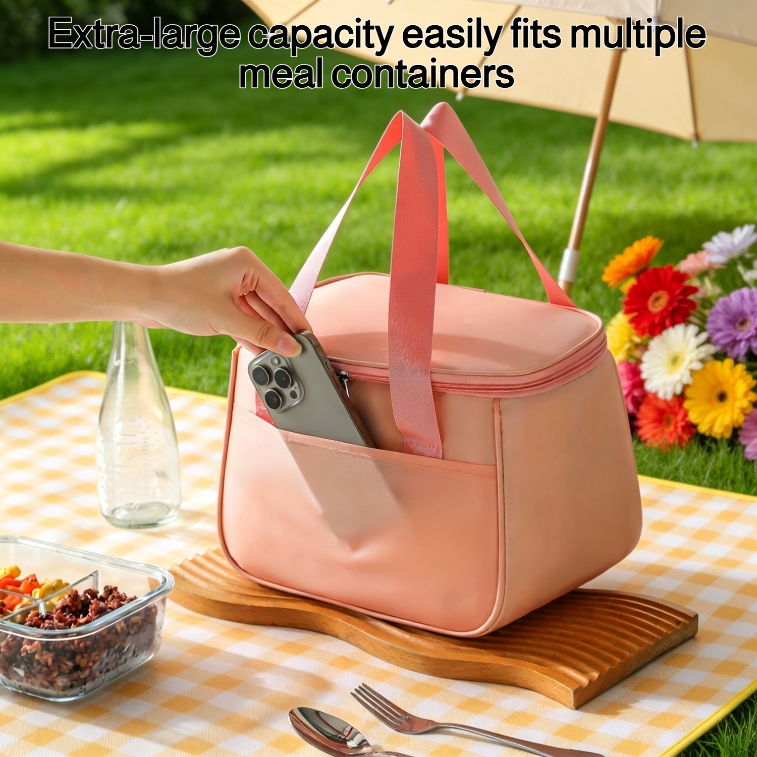 Large capacity insulated lunch bag