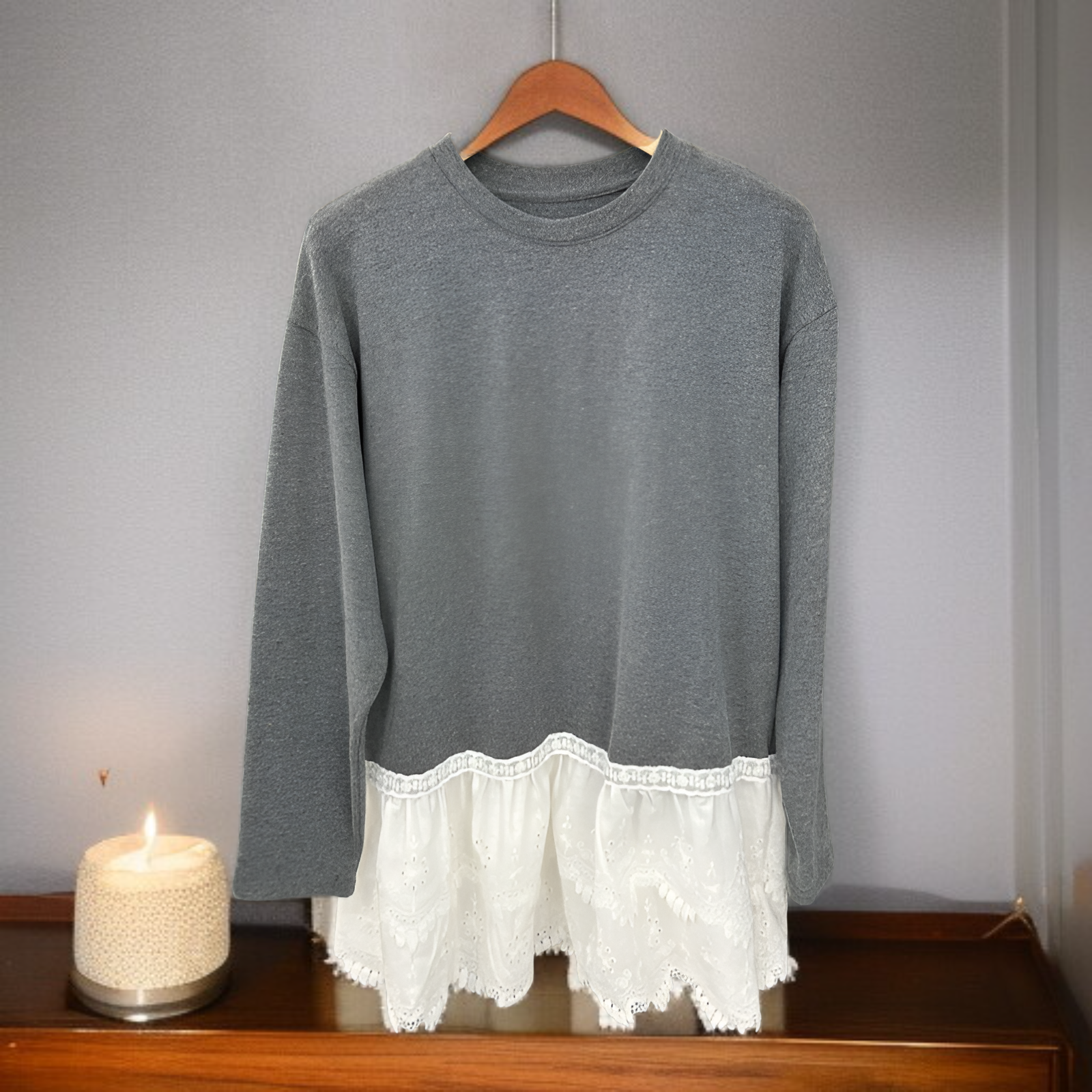 冬用レースヘムゆったり長袖Tシャツ レディース デロン素材スリム見せトップス