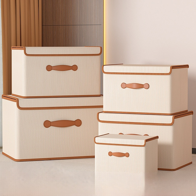 Large capacity storage box with lid for clothes and blankets