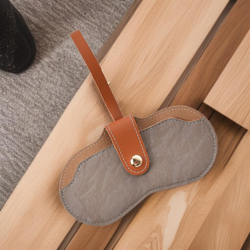 おしゃれなデザインのサングラス収納バッグ