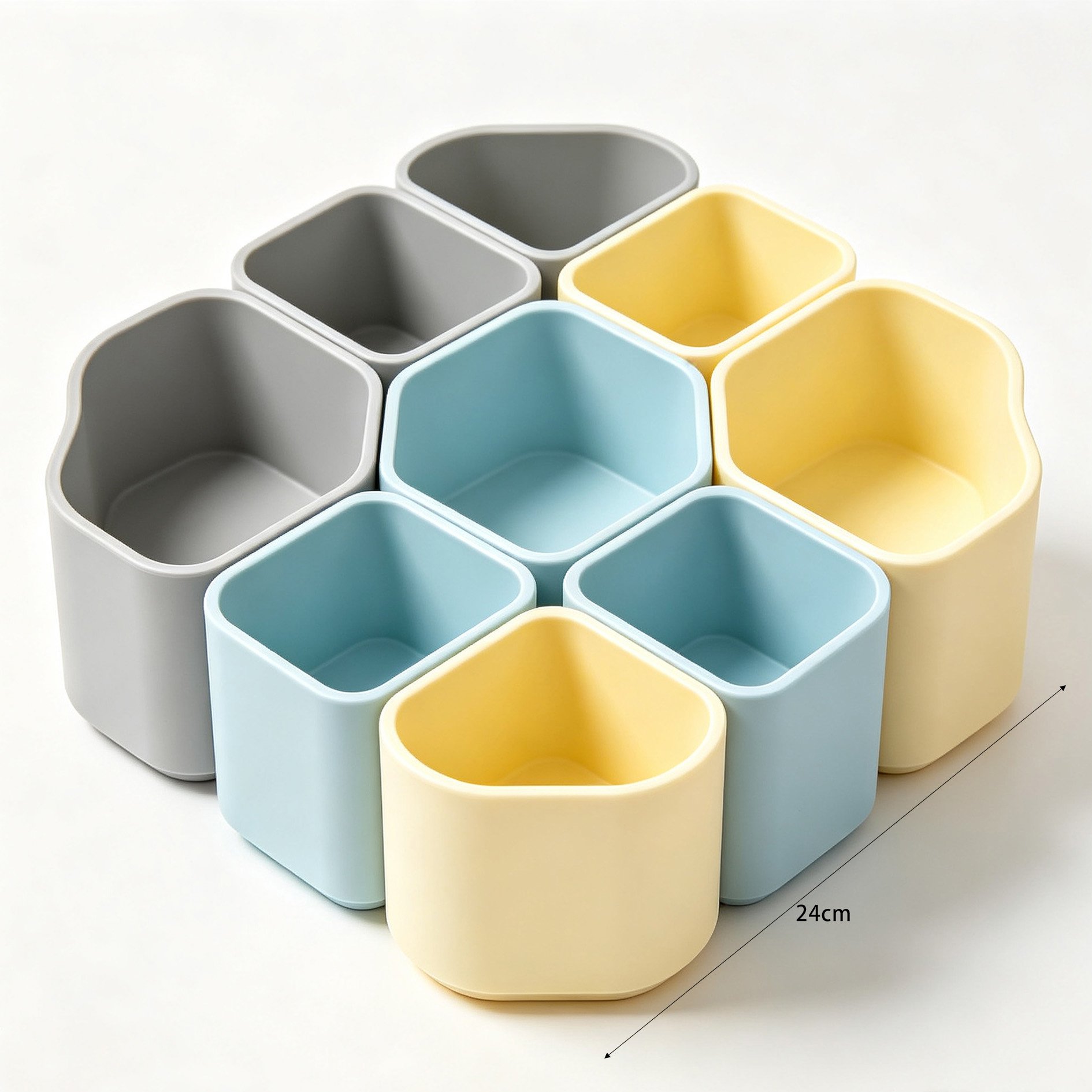 Durable plastic storage container for crafts