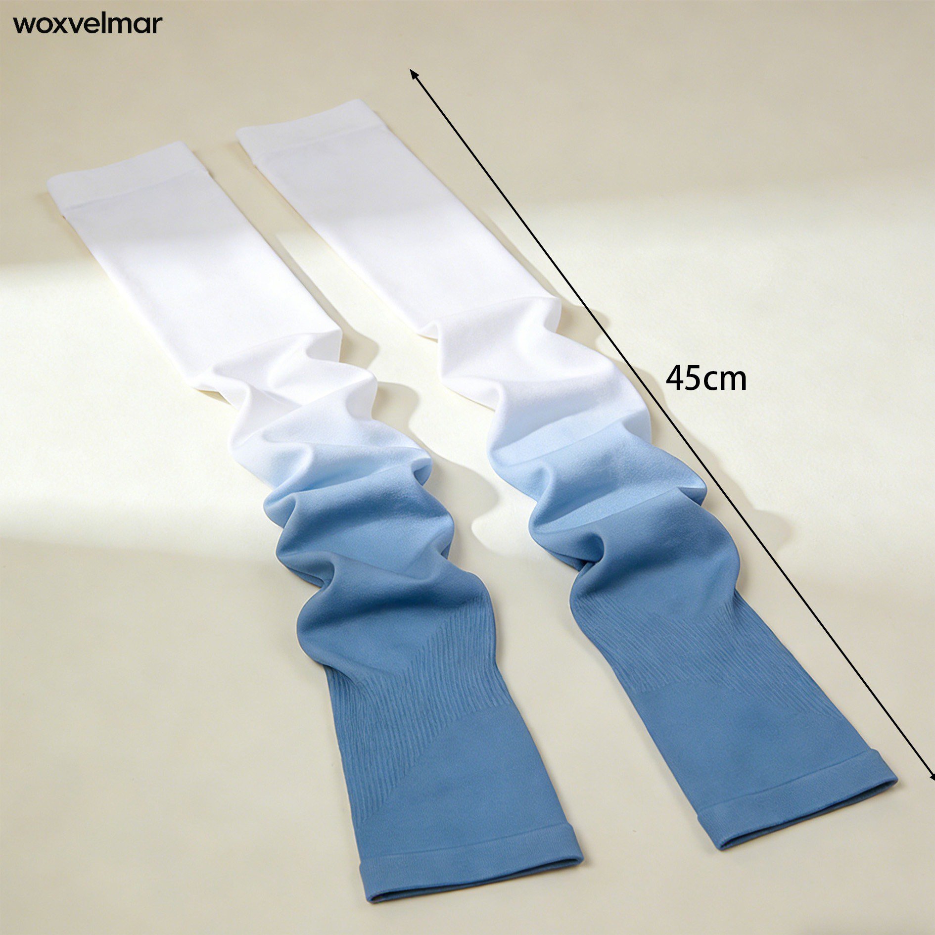 伸縮性素材のアームスリーブ詳細