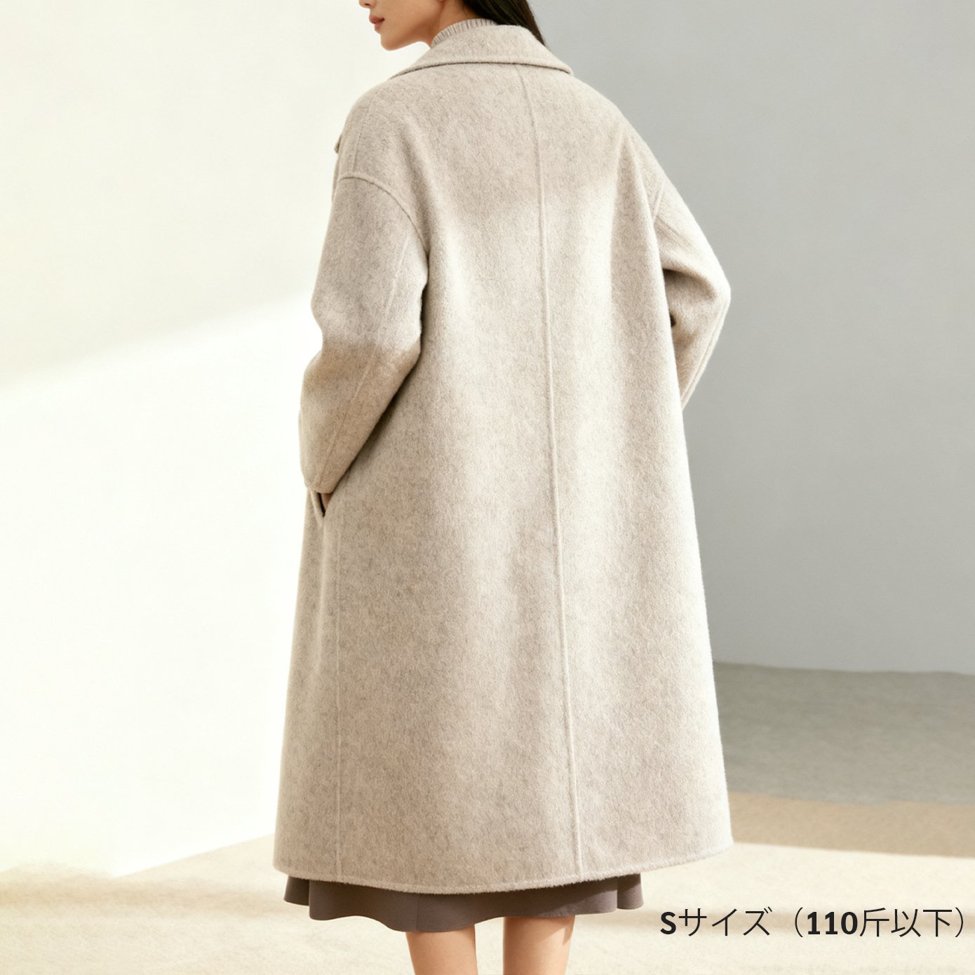 エレガントなシルエットのキャメル混ウールコート