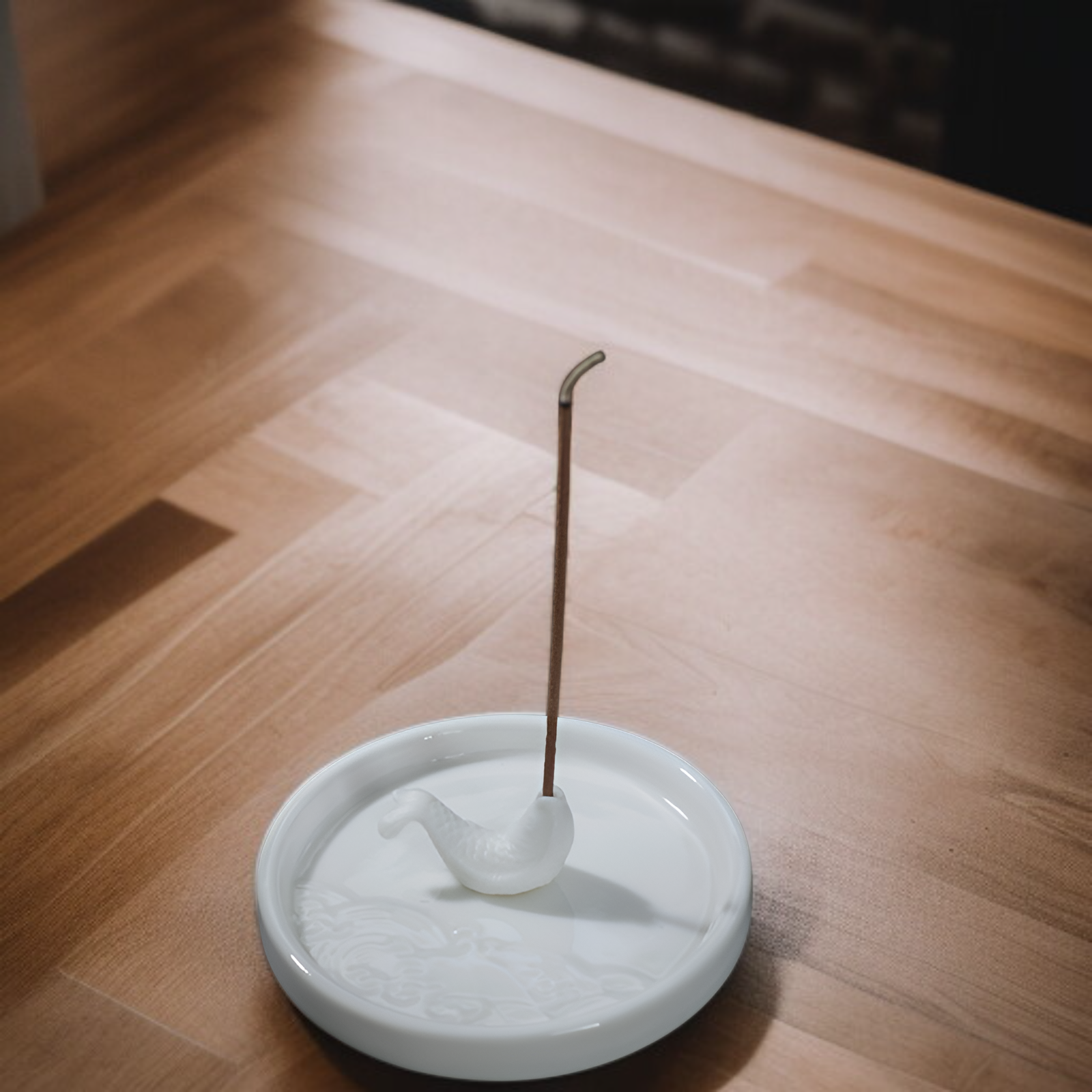 Indoor incense burner