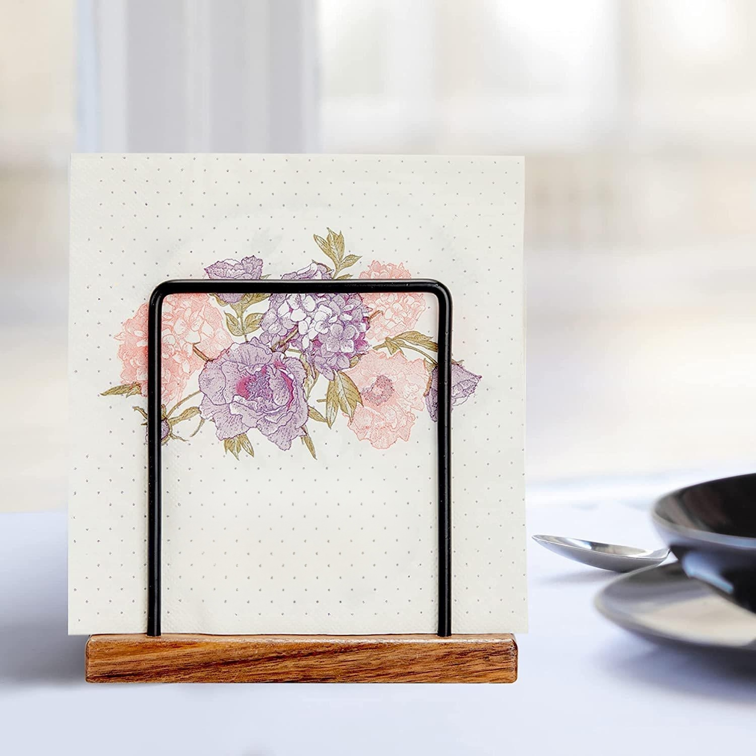 Base de madera para portar pañuelos