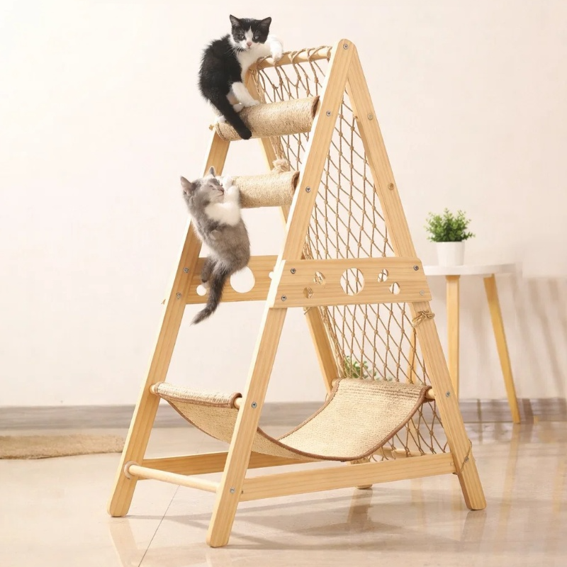 耐久性のあるキャットツリー